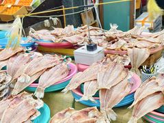 -西归浦每天偶来市场