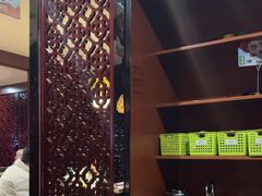 -七欣天香辣蟹火锅(上海银亿滨江店)