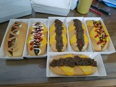 -热狗巴士hotdog bus