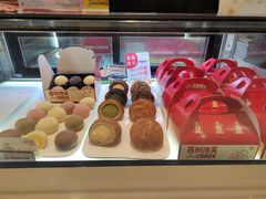 -西树泡芙(湖滨银泰in77B区店)