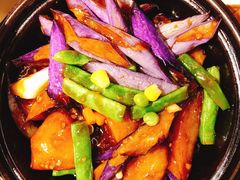 煲里地三鲜-老外婆(吾悦广场店)