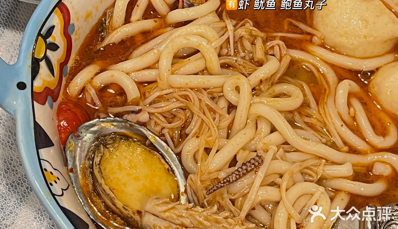 岳阳探店：环境和口味并存的店被我找到了🔍[礼花]