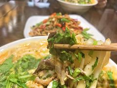-青年路烩面馆(绿地世纪城店)