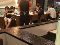 -必胜客(华都店)