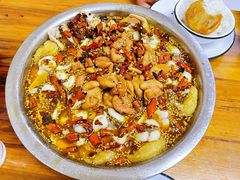 -黑皮酸菜鱼(三山街店)