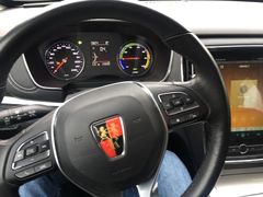 -虹桥火车站-停车场