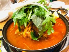 土豆排骨火锅-喇喇排骨火锅·传统韩式脊骨汤(望京西园总店)