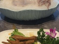 -德天肥牛海鲜火锅(城西银泰店)