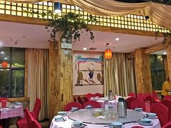 -萬家灯火·私房湘菜·22年老手艺(南岭大道店)