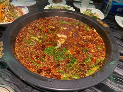 -老船舫·现做活鲜鱼馆(东郊记忆店)