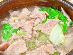 招牌翘脚牛肉配圆白菜-全牛匠·乐山跷脚牛肉(望京店)