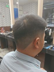 点击看大图 -大人物·男士理发馆