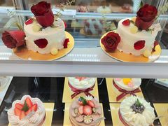 -花花卷卷·鲜食蛋糕(静安久光百货店)