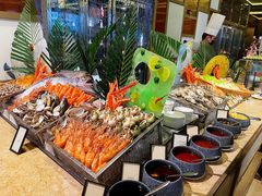 自助调料区-大中华希尔顿酒店-念自助餐·嗨啤·小龙虾