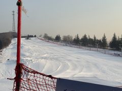 -秦皇古道滑雪场