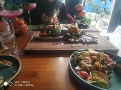 -TiKi餐厅酒吧