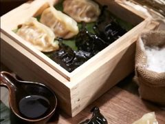 -云海肴·汽锅鸡·云南菜(天山百盛优客店)