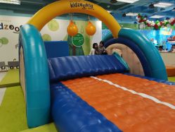 -莫莉幻想儿童乐园(三河燕郊永旺店)