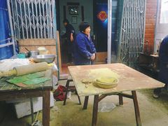 大堂-钱湖手工麻糍店