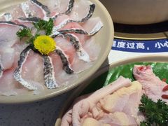 -椰子湾·海南火锅·糟粕醋·椰子鸡(正大广场店)