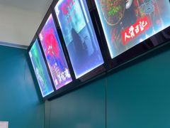 -荒岛实景沉浸密室(江汉路1店)