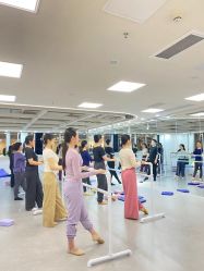 -深舞形体民族舞蹈工作室