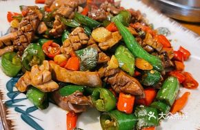 Sour Taro and Intestine Stir-fry