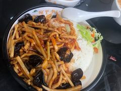 鱼香肉丝盖饭-宛平李记小吃(东关街店)