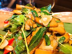 -云海肴·汽锅鸡·云南菜(天山百盛优客店)