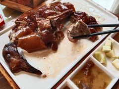 -凤阁楼果木烧鹅(鹤山陈山店)