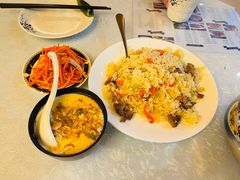 -汗腾格里·风味餐厅(新疆驻京办店)