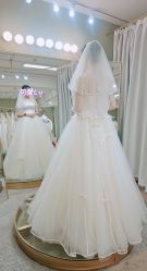 -莫小姐婚纱
