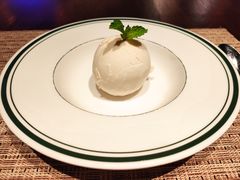 -Wolfgang’s Steakhouse 沃夫冈牛排馆(上海白玉兰广场店)