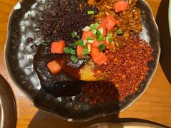 -包整·丝娃娃(一览甲秀楼风景店)