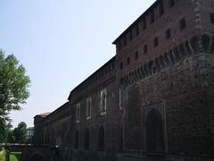 -斯福尔扎古堡
