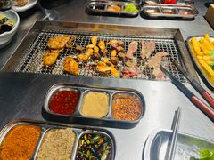 -马路牙子烧烤音乐酒馆(望京店)