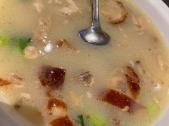 -红樱桃·欢乐餐厅(太原里店)