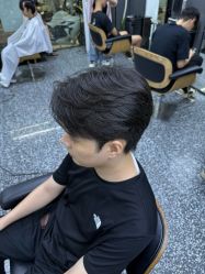 -藤野造型专业烫染接发