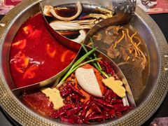 -廖掌柜·重庆鲜货火锅(上海首店)