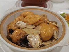 时蔬面筋煲-瑞福园联谊餐室(茂名南路店)