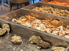 -荣誉国际酒店-云顶旋转餐厅