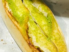 -炉边皮皮·烘焙甜品工厂店