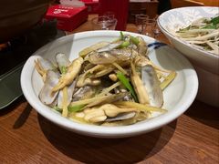-琥珀老六龙虾(四里河店)