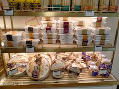 -蜂蝶来饼店(拱北总店)