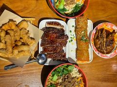 -爆炸头阿姨小四川正宗川味小吃(无任何分店)