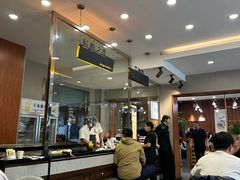 -高玛纳驴肉火烧(一世界店)