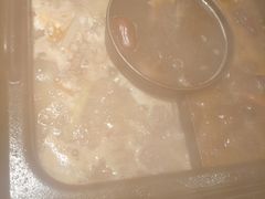 -老牌坊云南鱼豆花火锅(爱建店)