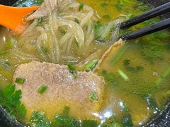 牛肉粉丝汤-大龙汤包