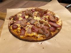 纯肉比萨-玛格萝妮比萨屋(四平店)