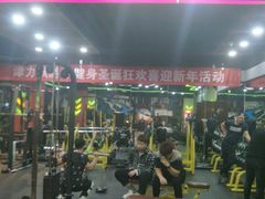 -津力跃游泳健身会所